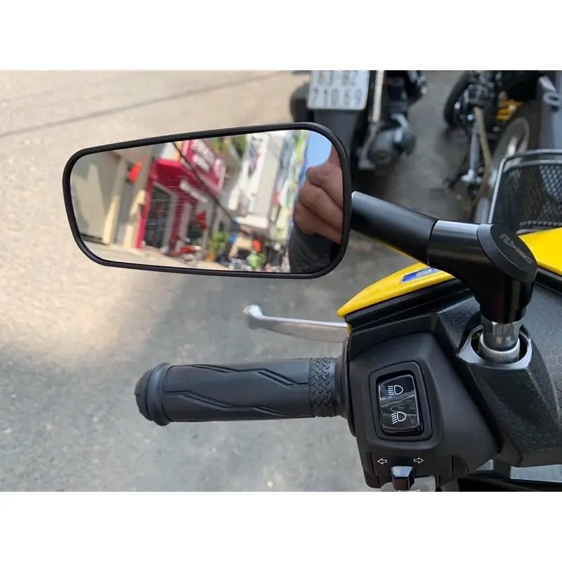 Kính chiếu hậu xài cho Yamaha, Honda, Gương vuông [SALE] kiếng chiếu hậu xe máy 3