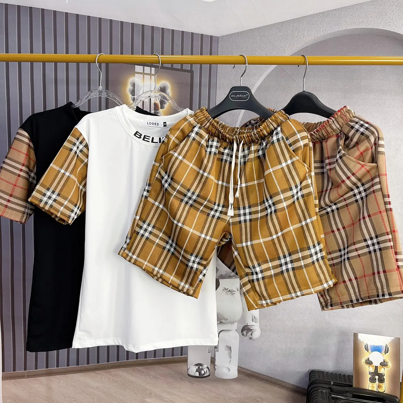 Bộ quần áo thun nam phối caro nổi tay ngắn, chữ,vải co dãn hàng hot giá rẻ Menswear