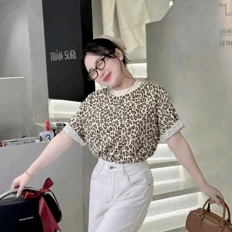 Áo thun cotton 2 chiều (40-70kg) họa tiết da beo form dáng rộng 8