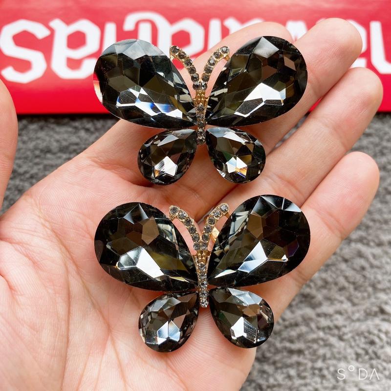 Bộ 2 Charm gắn dép tông lào sang trọng 8