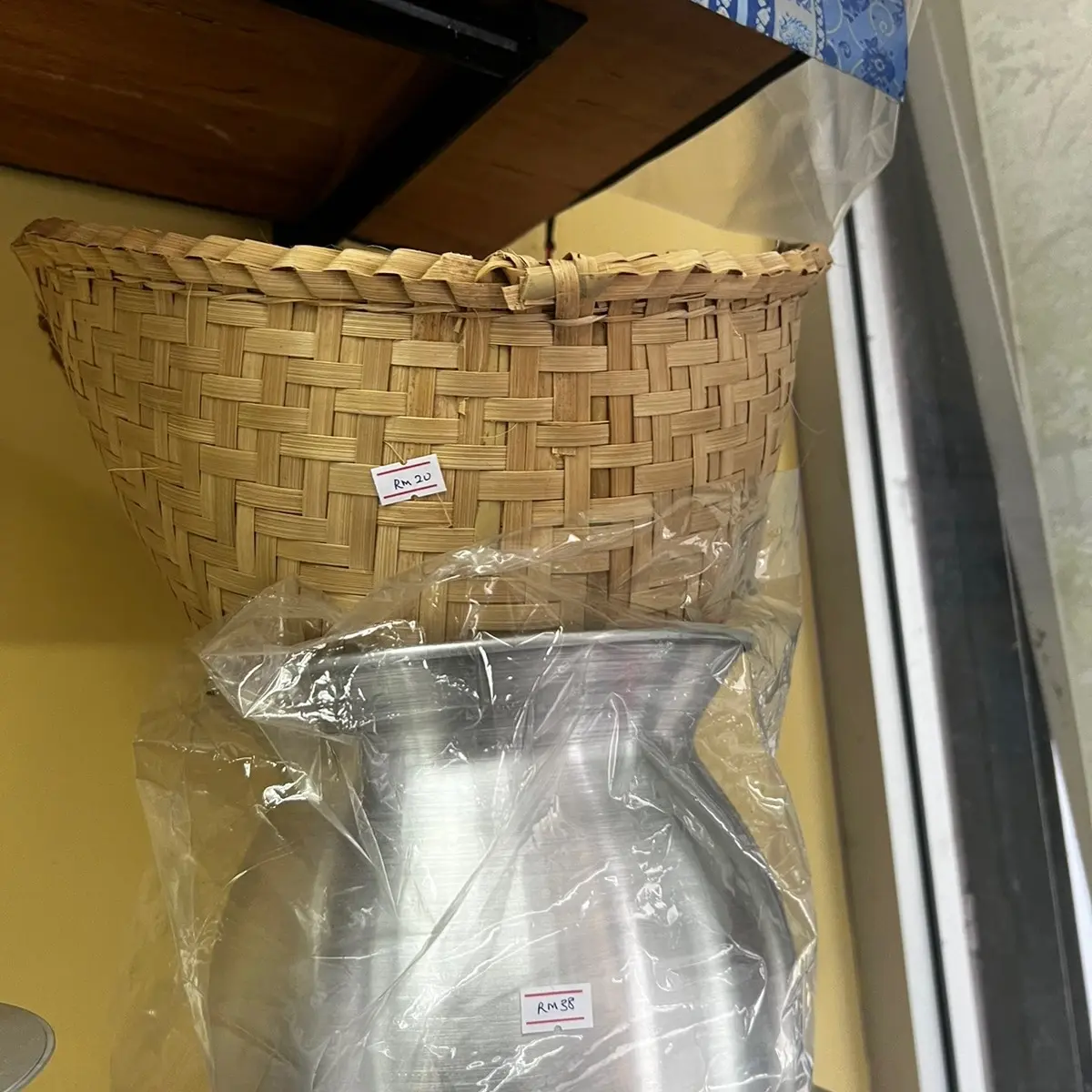 KUKUSAN BULUH VIRAL SET MADE IN THAILAND SIZE 20@22 RANDOM