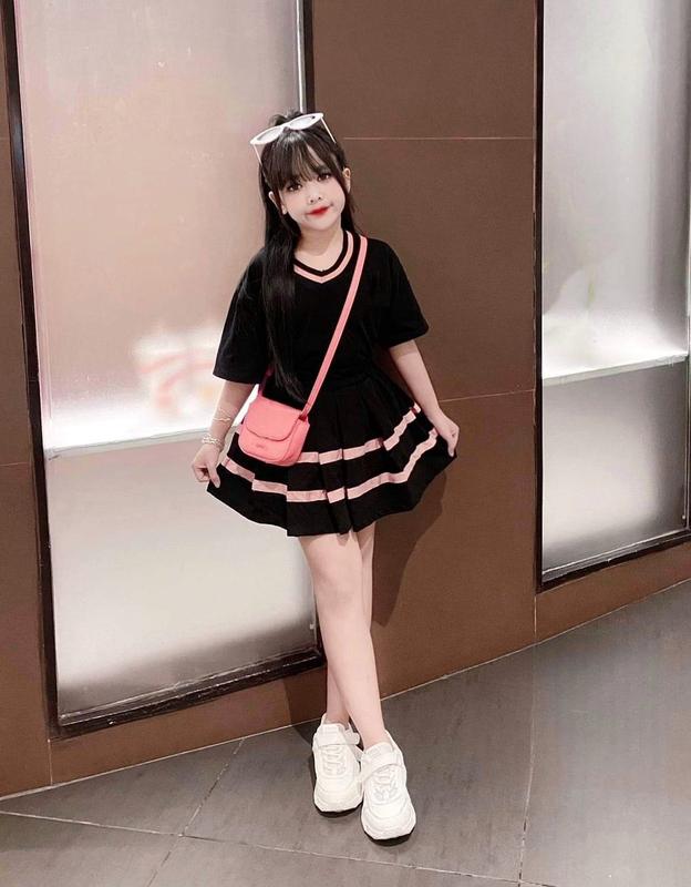 Set Váy Bộ Xếp Ly, Váy thời trang có LÓT QUẦN, Áo cổ tim in hình Ngựa, Set thời trang Bé Gái và Mẹ từ 09-55 Kg