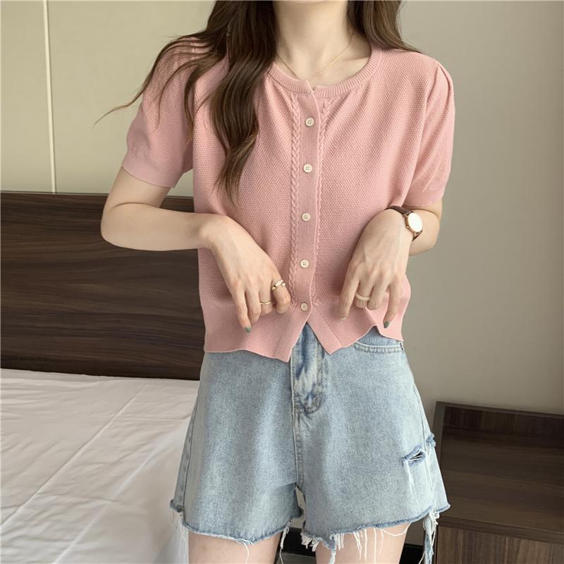 Product Introduction of Áo Thun ngắn Tay Phong Cách Mới Mùa Hè, Cổ Chữ O, Dễ Phối Đồ Dành Cho Nữ, Ngắn Ngắn Tay, Một Hàng Cúc, Áo Cardigan Dệt Kim, Đơn Giản 22