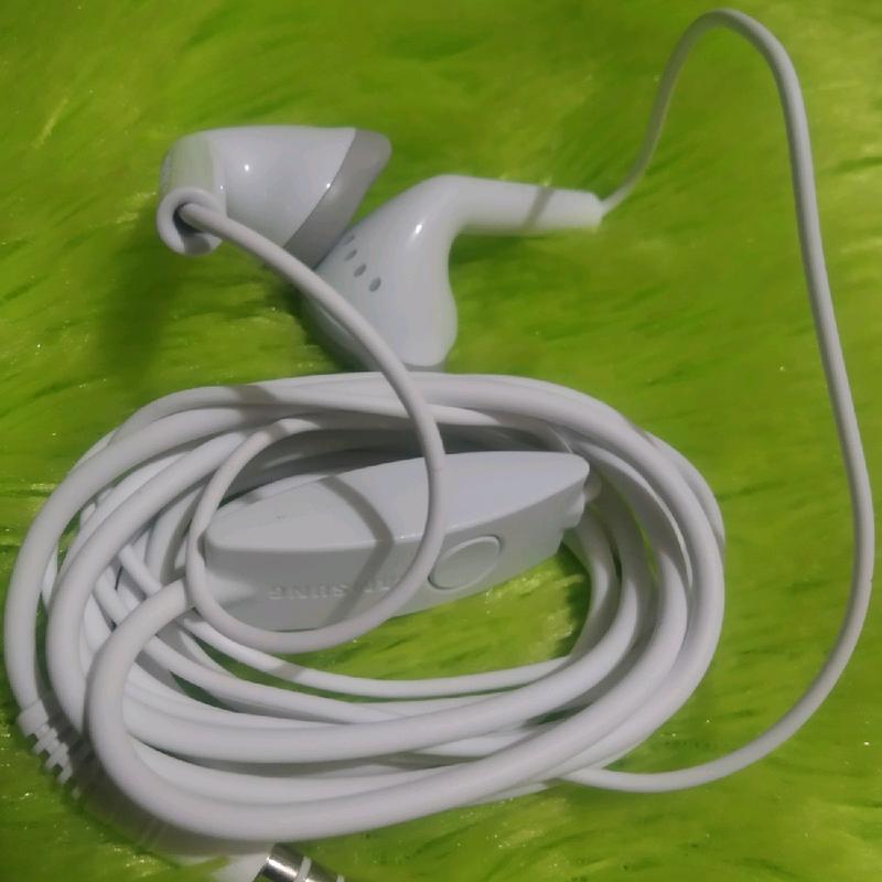 HEADSET ORI ASLI SMSUNG SUPER BASS SUPPORT SEMUA TYPE DENGAN JACK 3.5MM 2