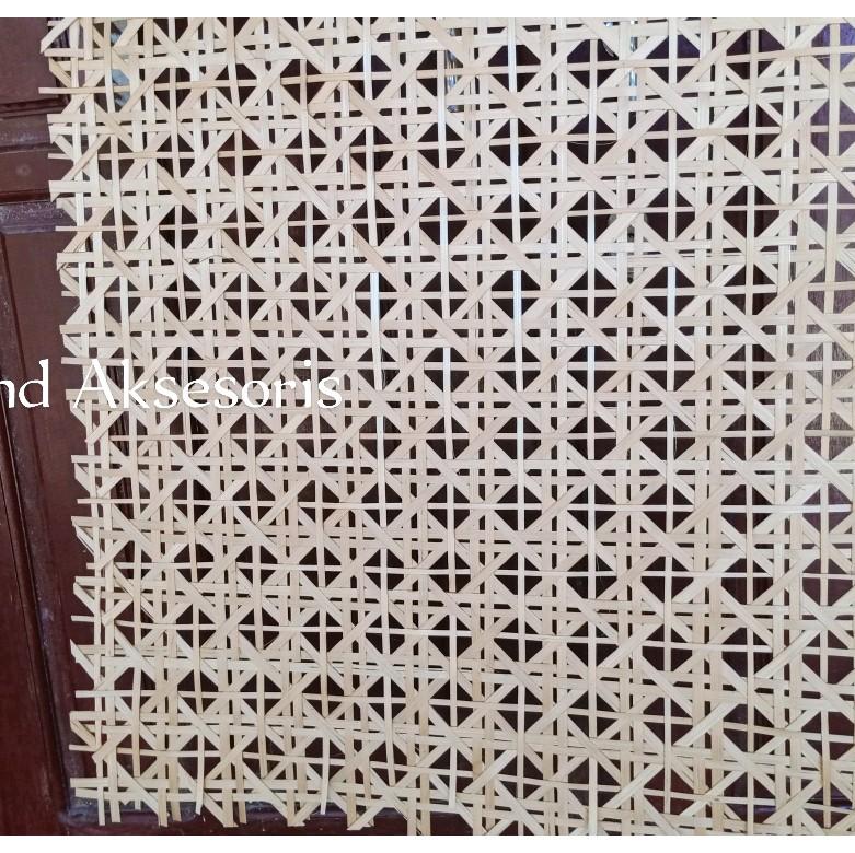Anyaman Bambu Alami Motif Batik - Friend Aksesoris Kerajinan 4
