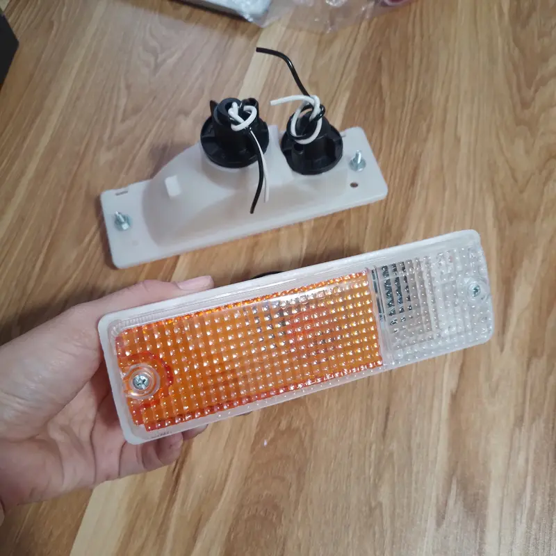 Đèn hậu xe tải THACO TOWNER 750A 800A ( giá 1 cái) 2