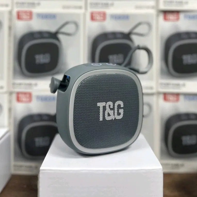 Loa bluetooth mini T&G 659. Có khe cắm thẻ nhớ và cổng sạc USB. Âm thanh chuẩn. Thích hợp mang đi du lịch, picnic 5