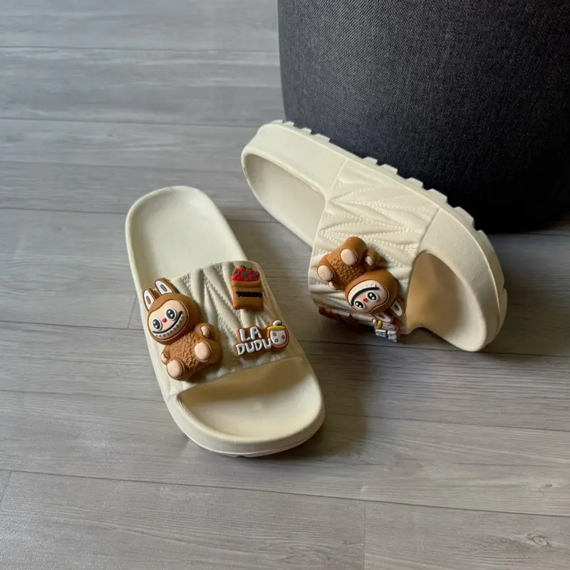 Dép bánh mì 3 phân gắn hình labubu LAIKA ( Đi tăng size )DéP 4