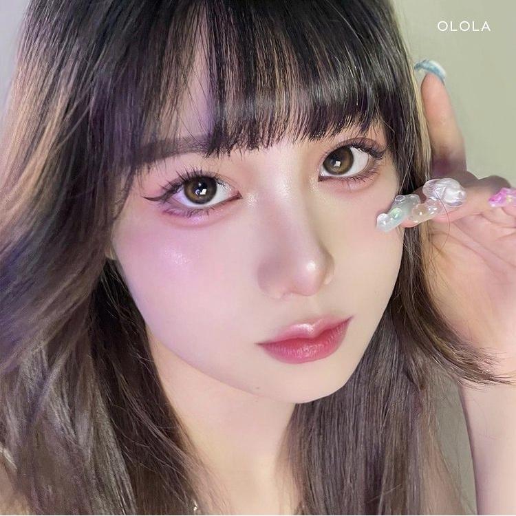 Lens màu nâu tự nhiên giãn nhẹ Daymood có viền hãng Olola