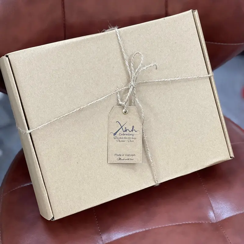 Áo phông thêu tên theo yêu cầu form rộng 100% cotton 2