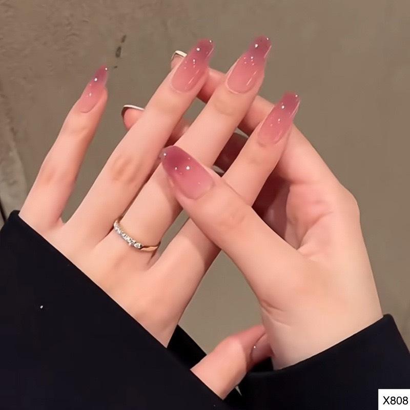  MÃ X808 FORM TRÒN NHỌN   Form OVAL  bộ nail box 30 móng đi kèm 4 dụng cụ làm m.óng 