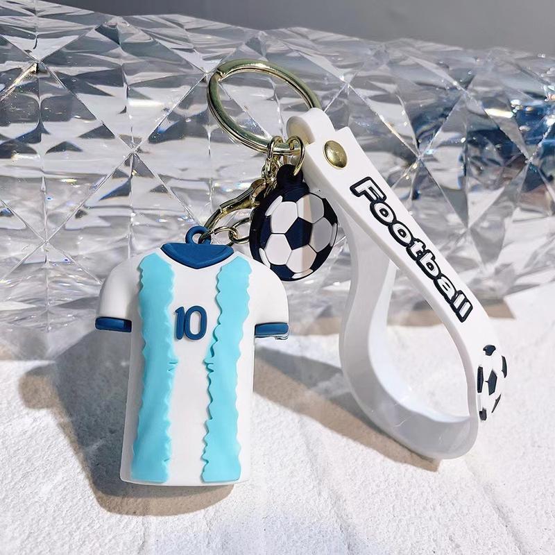 Product Introduction of Football No. 7 No. 10 Jersey Keychain Doll Couple Bags Schoolbag Pendant Car Key Chain 5