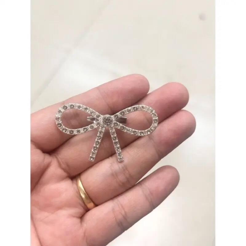 ￼Nơ đính đá xinh có trâm cài dùng cài áo trang trí 3