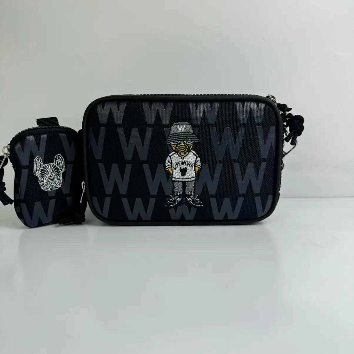 Túi Đeo Chéo Life Work Chất Liệu Vải Cavas Logo Thêu Size 19Cm*14Cm*5Cm tuideo  cheonam