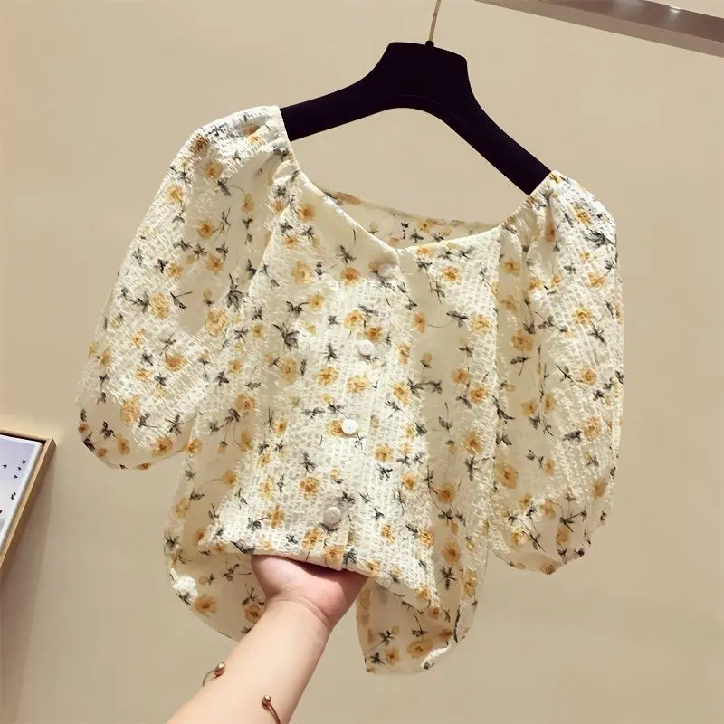 Quần Áo Nữ, Ngoại Cỡ, Thời Trang Mới 2024, Phong Cách Đơn Giản, Tay Ngắn, Dáng Rộng Vừa Vặn, Áo Phông Cổ Chữ V, Thích Hợp Cho Mùa Hè Của Phụ Nữ, Phong Cách Pháp, Áo Hoa, Ngoại Cỡ