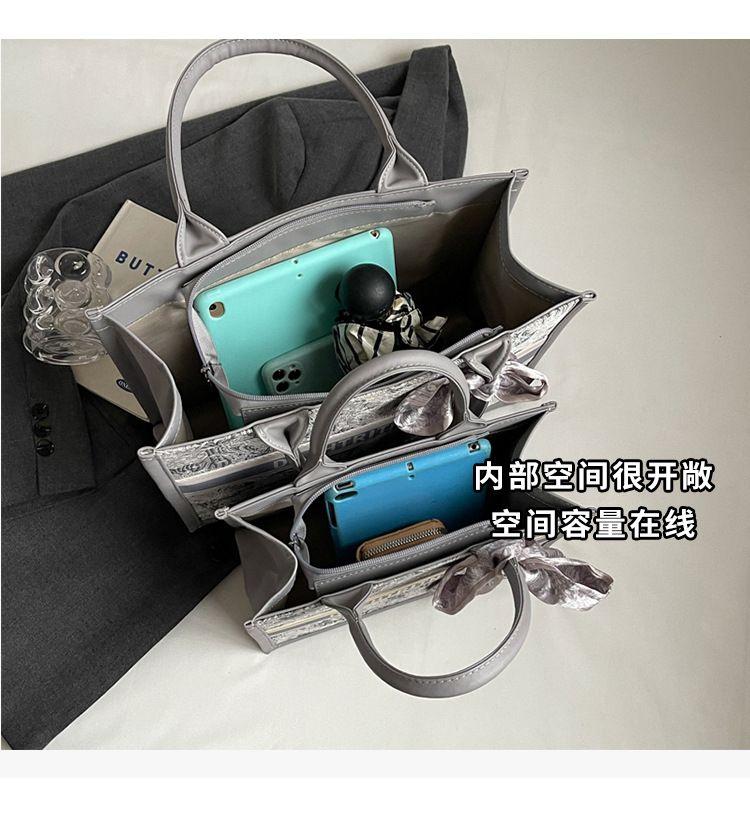 Product Introduction of Túi xách ALI cầm tay cho nữ ,dung tích lớn ,túi thêu cầm tay có họa tiết ,túi chữ nhật ,túi đeo vai túi  đeo  chéo  vải  canvas 6