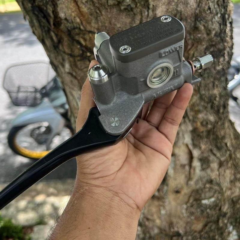 Ốc tay thắng inox304. Dành cho tay thắng zin Honda/Yamaha như sirius, exciter.