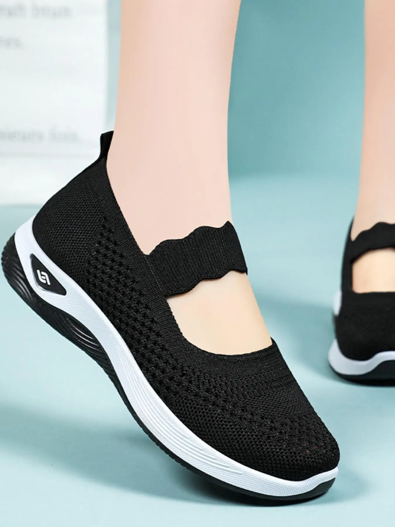 Women's Solid Color Mesh Breathable Sneakers, Casual Comfortable Slip on Sports Shoes, All-match Commuter Shoes for Work & Daily Wear