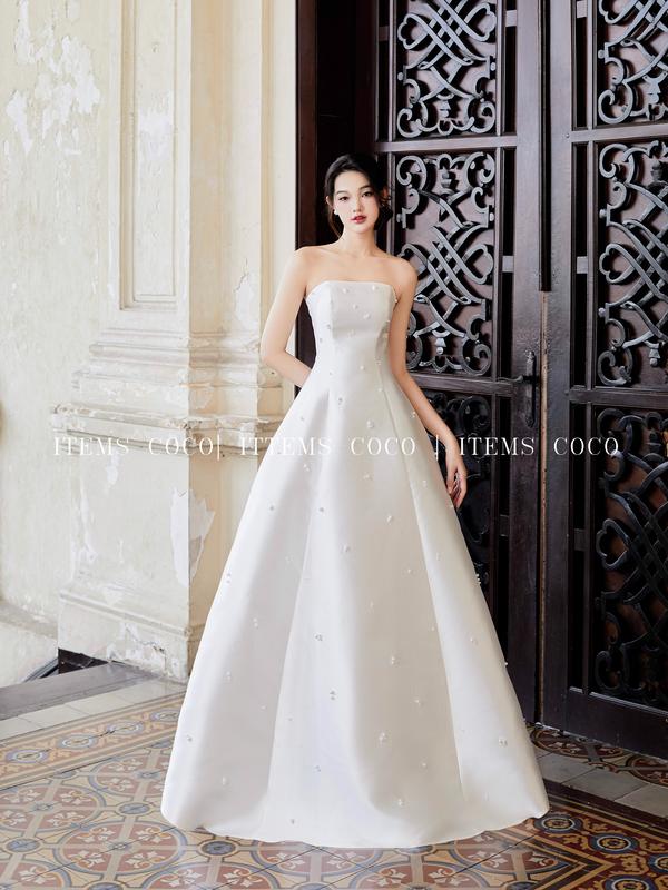 Váy Cưới Đi Bàn Cúp Ngực đính full ngọc trai - COCO HOUSE Áo Cưới