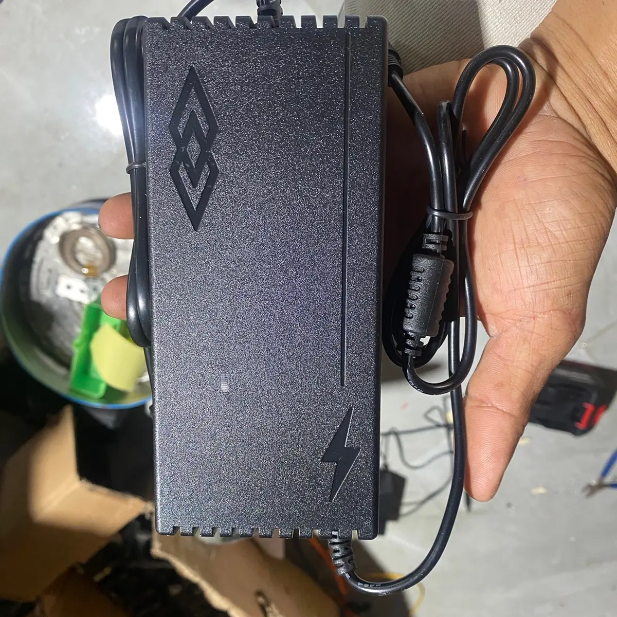 sạc adpter 5s 21 v 3a có quạt tản nhiệt Tổng hợp Tổng hợp