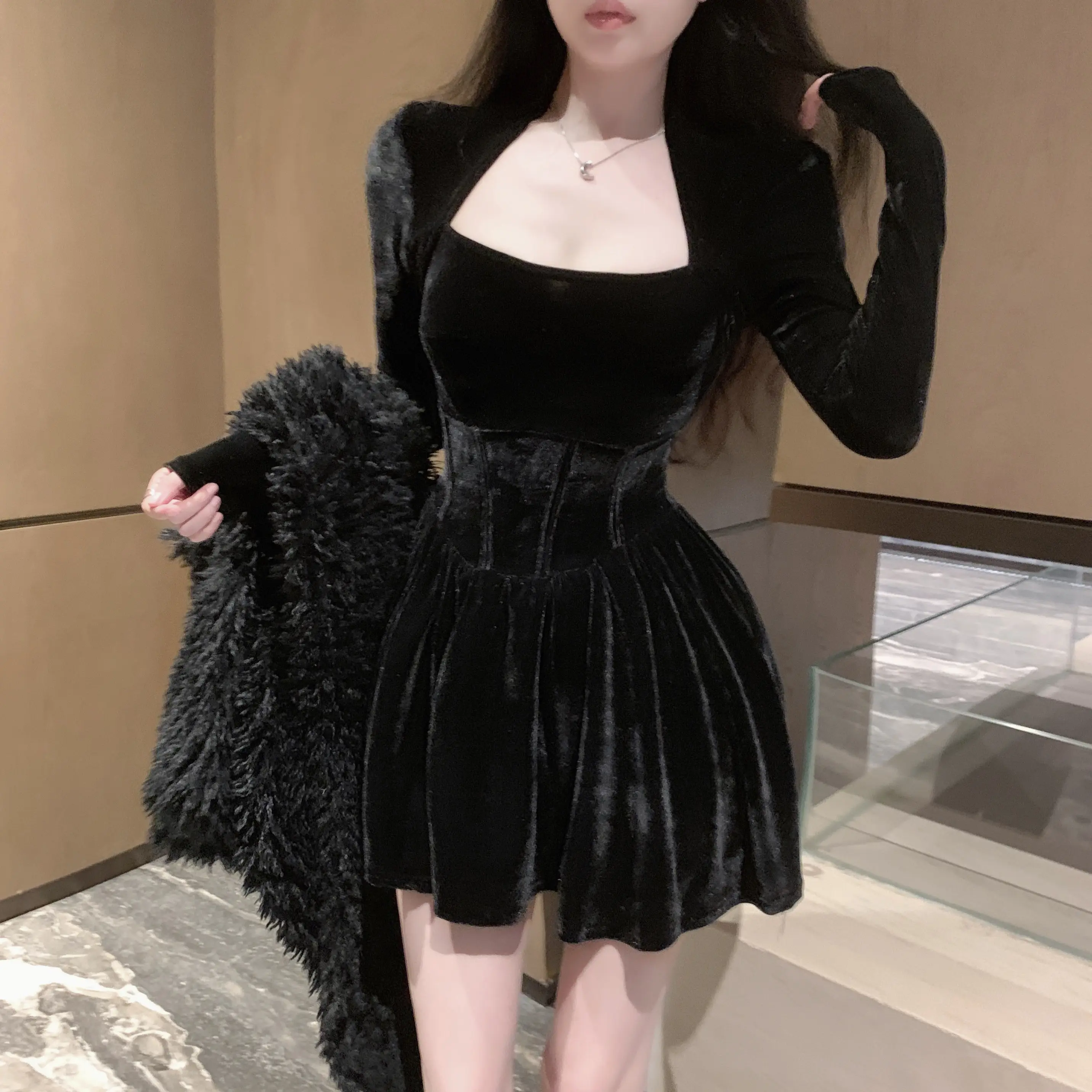 Korean style tight party and ball black mini dress for women square neck long sleeves sexy dress