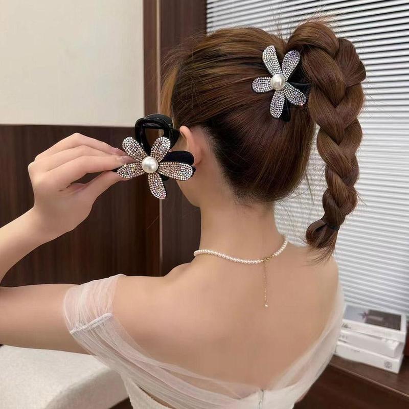 Product Introduction of Light Luxury Simple And Elegant Sparkling Flower Clip Female Bun Hair Clip Back Of Head Hair Clip Bright Flash Flower Shark Clip Versatile Exquisite Headdress 24
