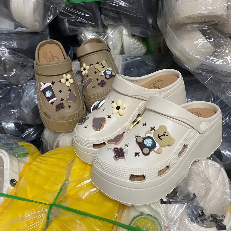 Sục nữ đế cao 8cm siêu nhẹ EVA Cham gấu trà sữa  mang êm chân 2