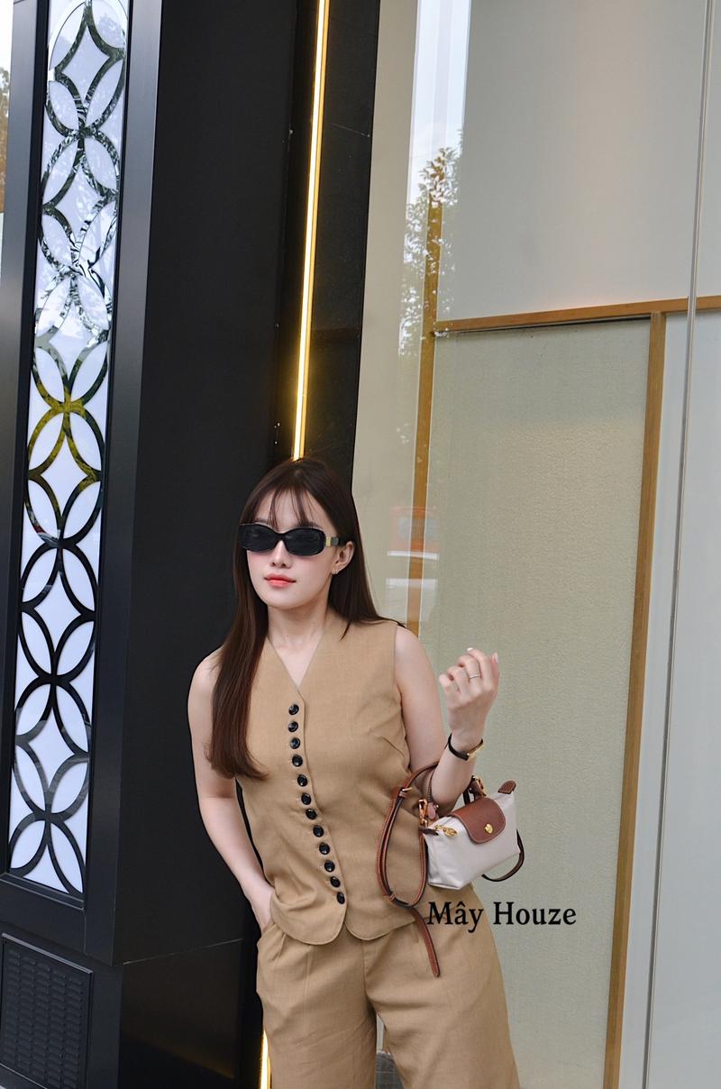 Product Introduction of ️ SET NÂU XƯỚC CỔ V QUẦN SUÔNG(tặng kèm quà tặng) 07 7