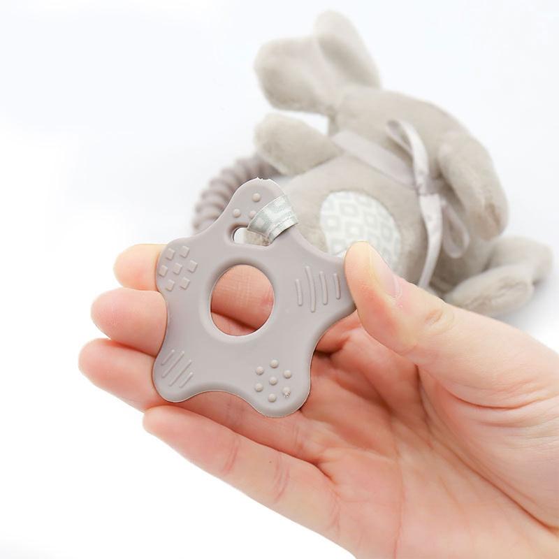 Product Introduction of Cartoon Animal Shake Bell Pendant Plush Elephant Rabbit Cute Rattle Windchime 7