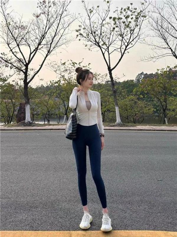 Product Introduction of Bộ Quần Áo Tập Yoga, Dành Cho Nữ, Bộ Sưu Tập Thu Đông, Áo Chạy Bộ Bó Sát Nhanh Khô, Dài Tay, Thích Hợp Để Tập Luyện Pilates, Quần Áo Tập Luyện, Áo Khoác, Năm 2024 20