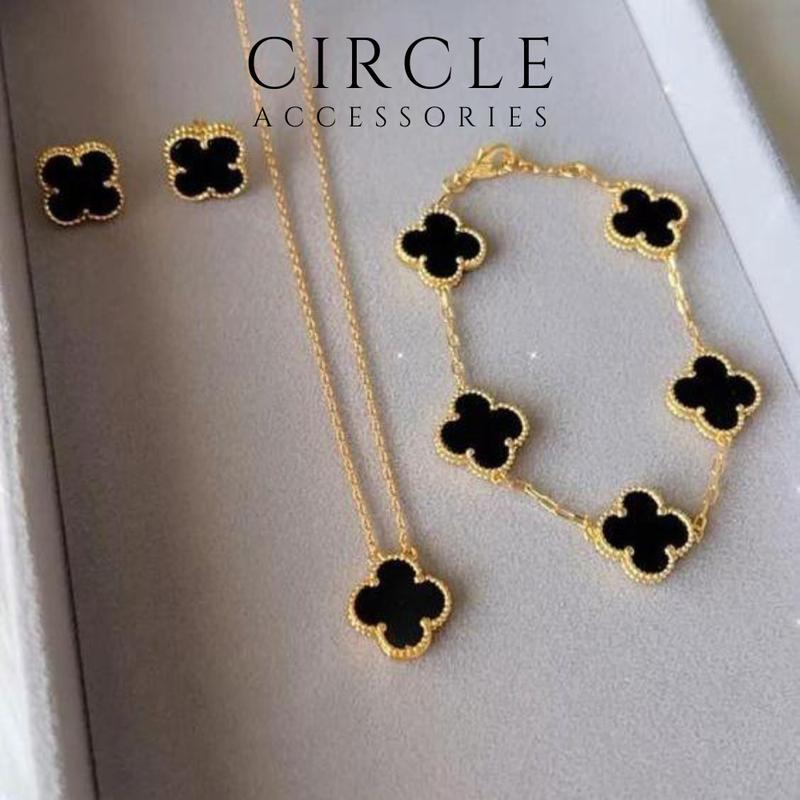Set cỏ 4 lá dây chuyền nữ + bông tai + lắc tay hoa cỏ bon lá hai mặt cực kỳ xinh xắn, dễ thương Circle Accessories, chất liệu titan toàn thân cao cấp mạ vàng 18k cực kỳ bền màu, sang trọng. bộ dây