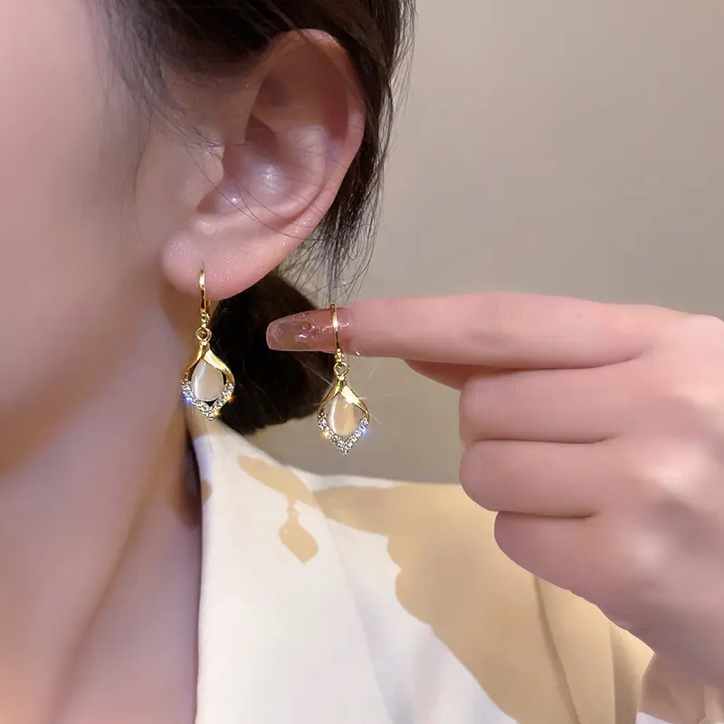 Hoa Tai, Thiết Kế Nước Mắt Thiên Thần, Giá Cả Phải Chăng, Sang Trọng, Khóa Tai, Thanh Lịch, Hình Giọt Nước, Hàng Mới Về Nữ