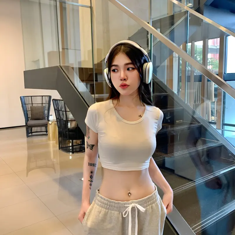 Women's Basic Crew Neck Tops Fashion Short Sleeve Solid Color Slim Fit Shirts Streetwear
