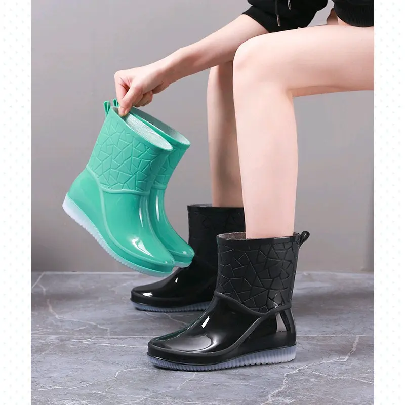 Sepatu Boot Wanita Anti Air 20cm 5