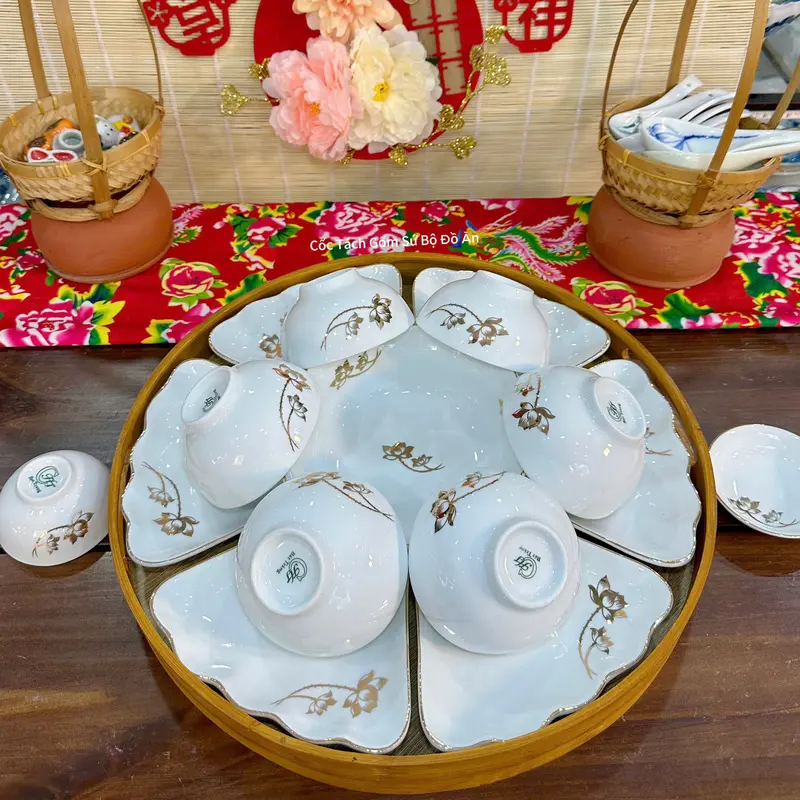 Bộ Bát Hoa Mặt Trời Men Trắng Vẽ Sen Vàng kim 24k- Gốm Bát Tràng Cao Cấp 1