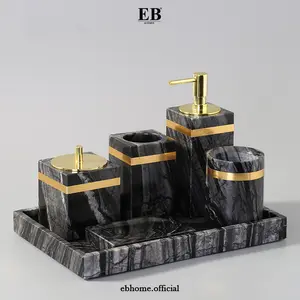 Perlengkapan Kamar Mandi Set / Luxury Marble Bathroom 85/1