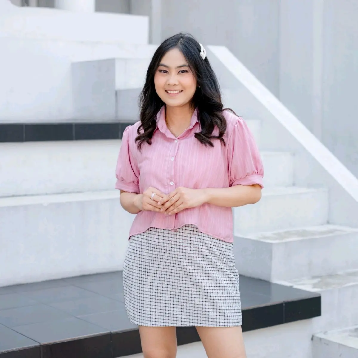 Yoenik Apparel Jiye Kemeja Crop Top - Blouse Korea - Kemeja Crop
