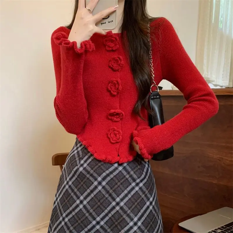 Áo Len Hoa Hồng Ba Chiều Màu Đỏ, Dành Cho Nữ, Với Áo Khoác Selvedge Dây Áo Cardigan Dệt Kim, Phong Cách Mùa Thu Và Mùa Đông, Phong Cách Giáng Sinh Năm Mới, Ins Năm 2024, Áo Thời Trang Top Women