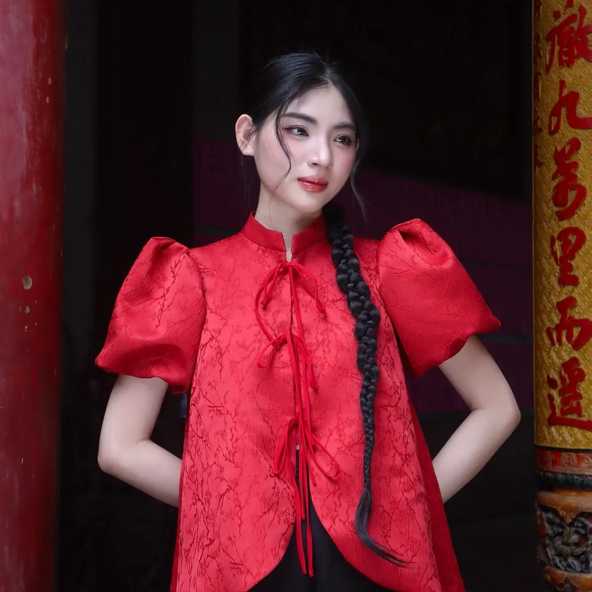 Ciona - Áo gấm tay phồng đỏ - COA004 Nữ Women Gấm Hoa Như Ý Top