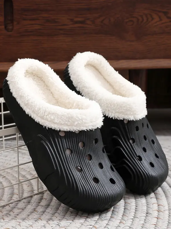 Plain Round Toe Slip-on Platform Clogs, Warm Fluffy Plush Lining Fluffy Warm Soft Platform Clogs, Hollow Out Slippers for Women, 2024 Comfort Shoe for Girl for Winter Footwear 2