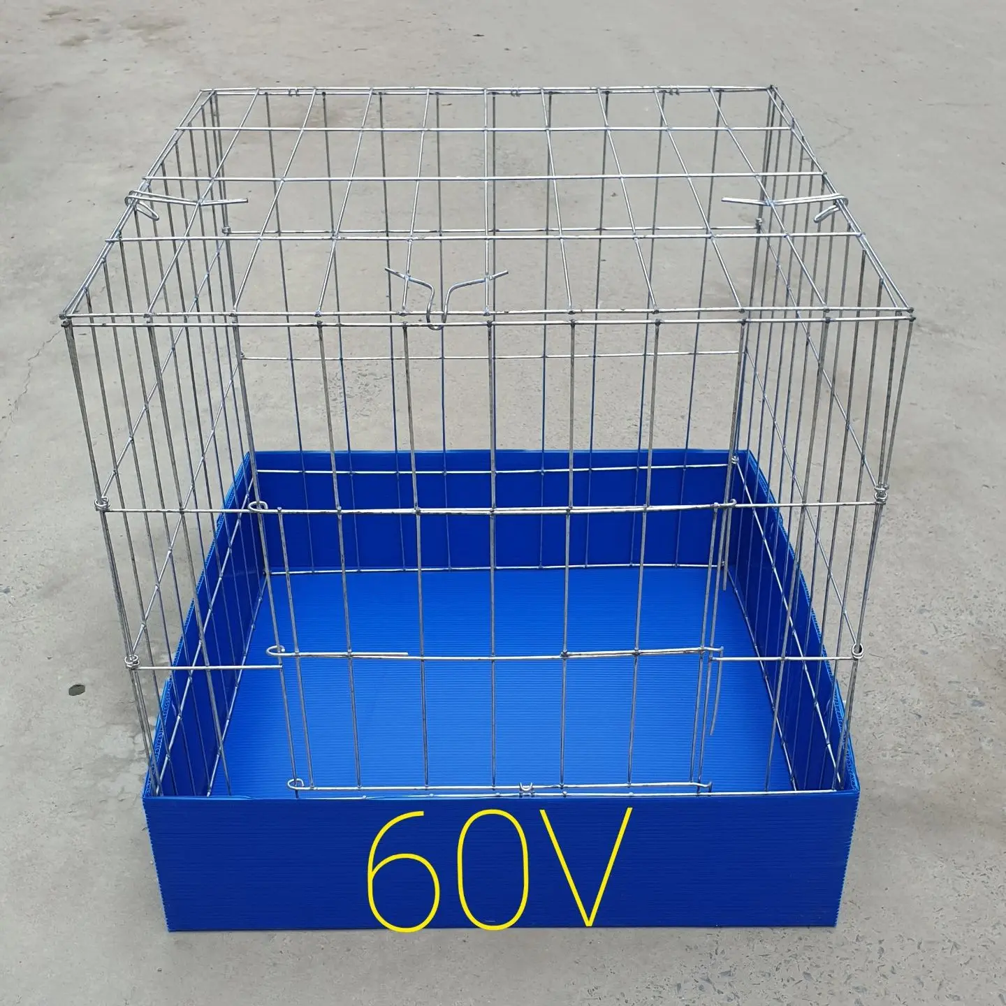 Lồng gà 60V + Khay móc ráp sẵn (Khay 4li)
