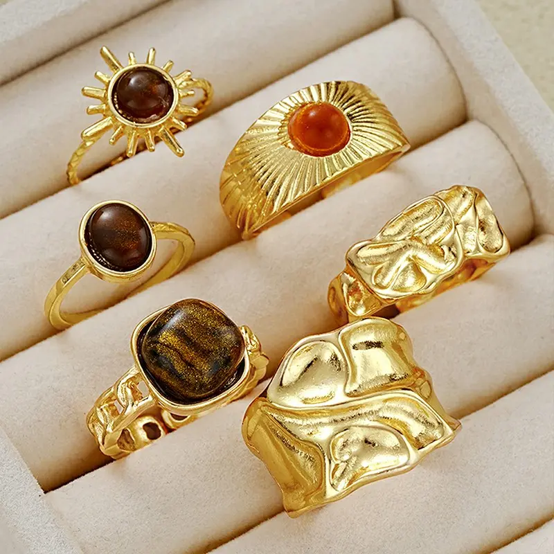【Yy Potongan Harga Sangat Tinggi】Cincin Terbuka Emas Amber Eyestone Female Niche Indeks Retro Cincin Jari Cahaya Set Cincin Mewah