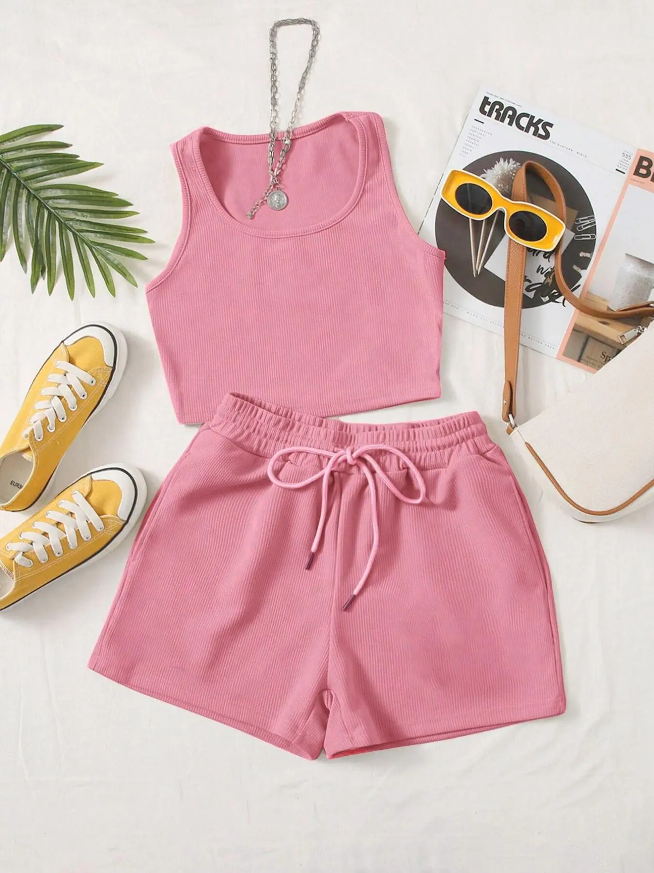 Women's Solid Scoop Neck Crop Tank Top & Drawstring Shorts Set, Summer Outfits 2024, Holiday Outfits, Casual Sleeveless Top & Elastic Waist Bottoms Set, Ladies Clothes, 2 Piece Co-ord Set, Summer Clothes Curvy Holiday Outfits 2024
