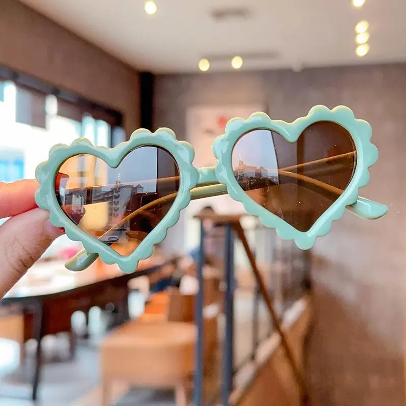 Personalized Children Heart-Shaped Sunglasses Boys and Girls Baby UV Protection Sunglasses Cute Girls' Pink Heart Kids Glasses