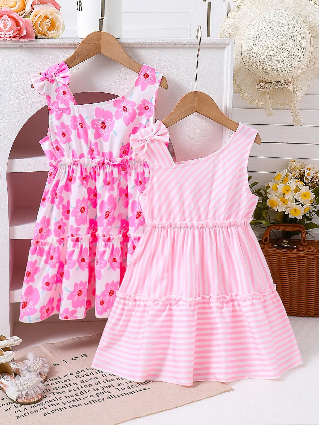 Girl's Striped &   Floral Print  Dress, Casual Sleeveless Bow Decor A Line Dress for Summer, Kids Clothes for Daily Wear