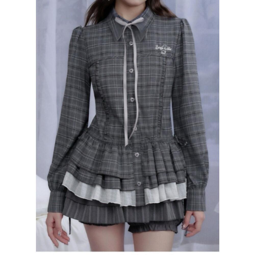 [NEW]FADFAD Kemeja Lengan Panjang Kotak-Kotak Abu-Abu dengan Desain Sayap di Kerah yang Cantik