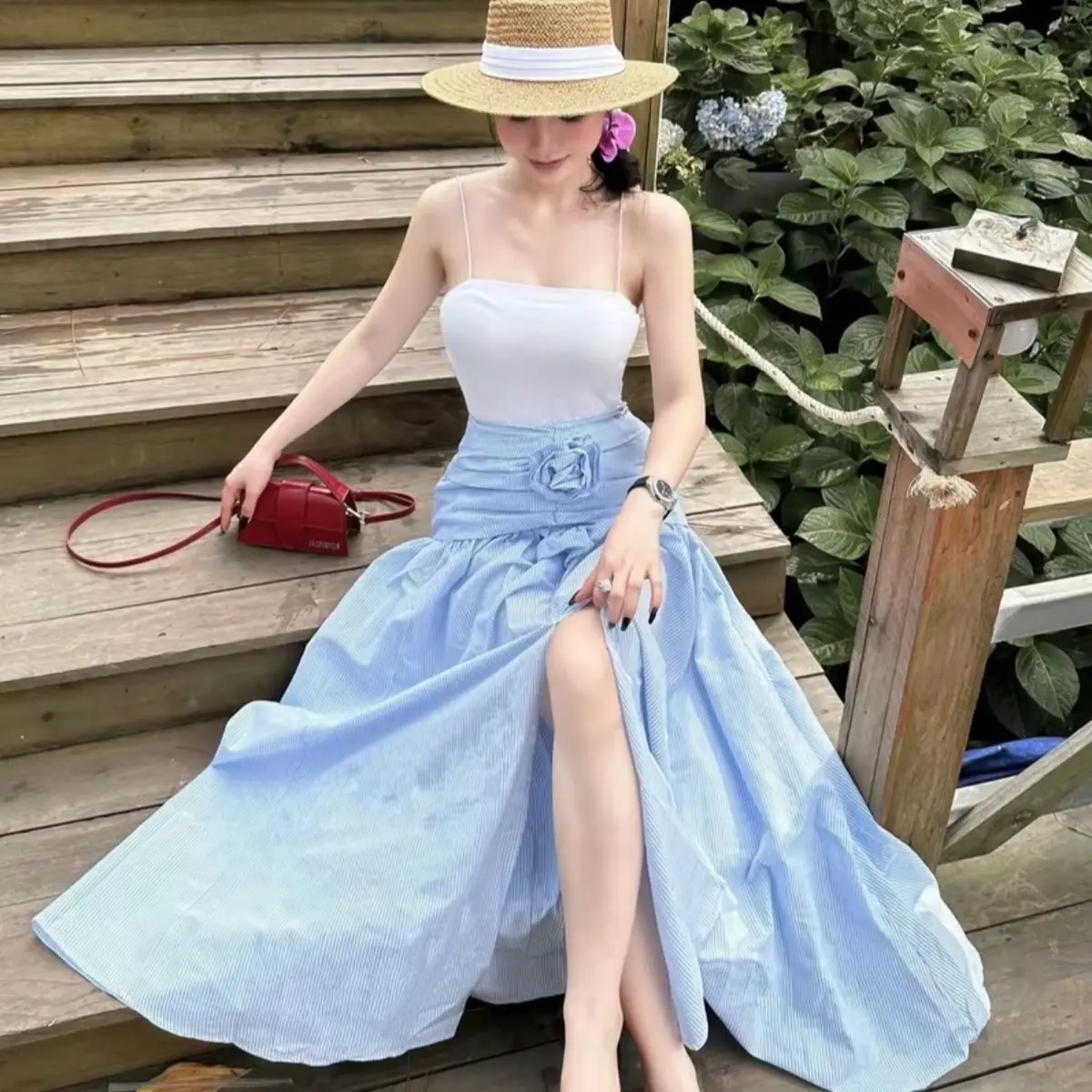 chân váy vải katê  kèm  hoa