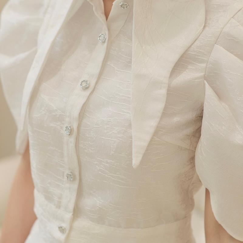 White Swan Set, áo crop cổ gợn sóng tay thiên nga và chân váy chữ A 4