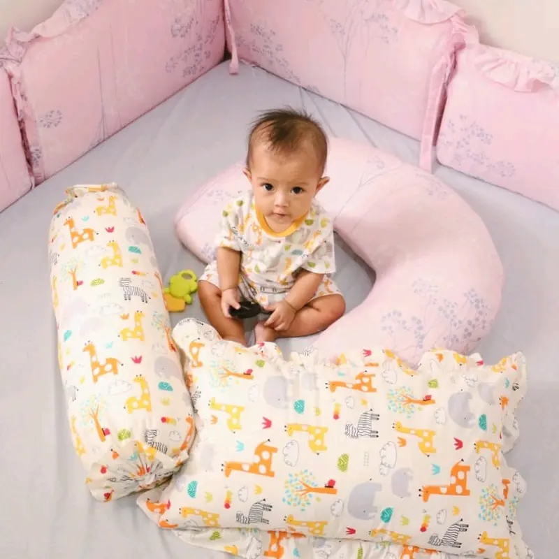 SLIDE 1. BANTAL BALITA (35*60cm) harga 60rb - GULING BALITA (30*65cm) harga 60rb. harga satuan. BANTAL IMUT. Motif Kartun Karakter. AYAY.HOMADE Kain Bed Katun 0