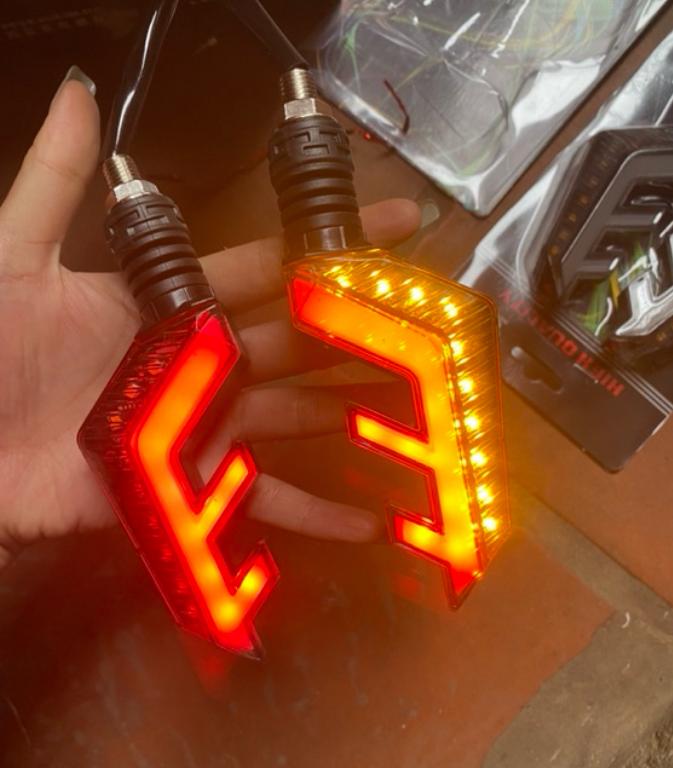 (Giá 1 đôi) Xi nhan chữ z led audi, Xi nhan chữ z bản V1, V2 xe điện x men,133s,xe máy